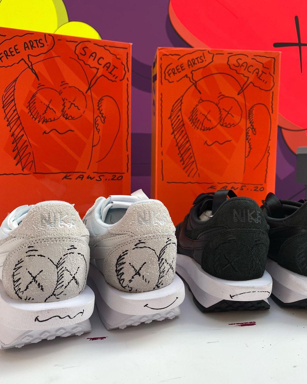 kaws-sacai-nike-ldwaffle-BV0073-101-BV0073-002-auction