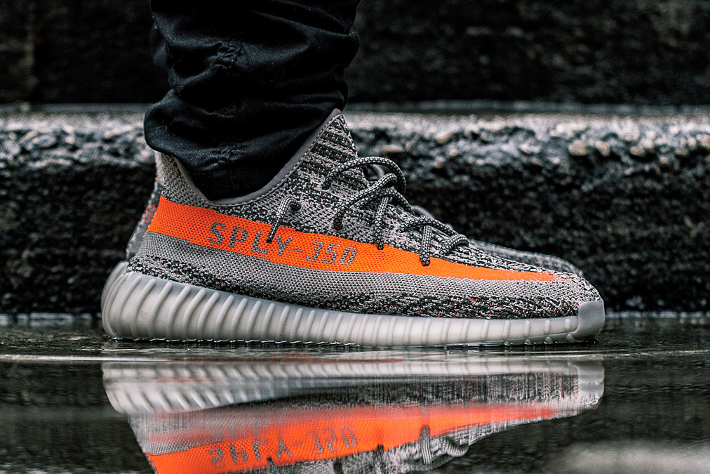 adidas Yeezy Boost 350 v2