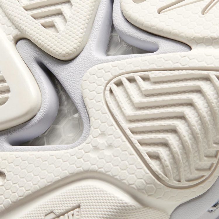 Juun.J Matches the Futuristic Feel of the Reebok Pump Court Juun.J Matches the Futuristic Feel of the Reebok Pump Court