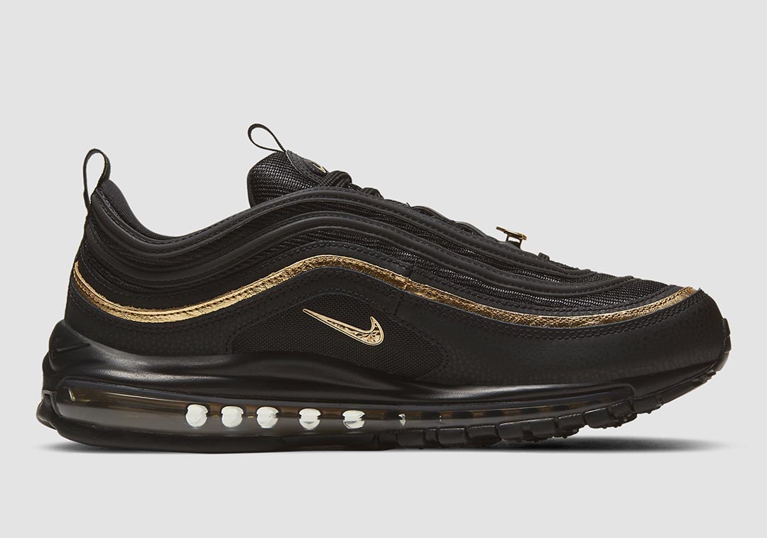 air max plus with shorts