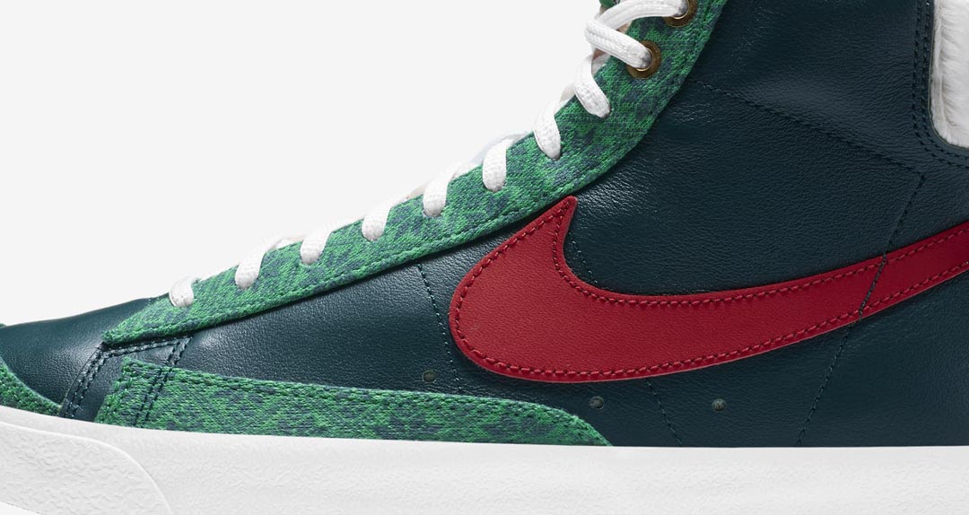 Nike Blazer Mid '77 Vintage Christmas Sweater