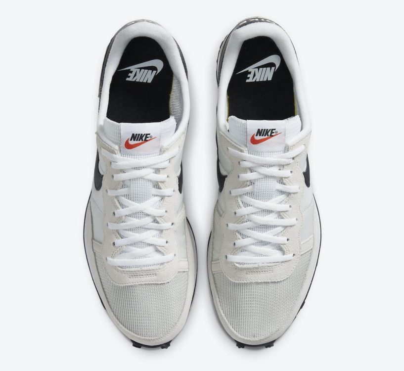 nike-challenger-og-light-bone-white-black-CW7645-003