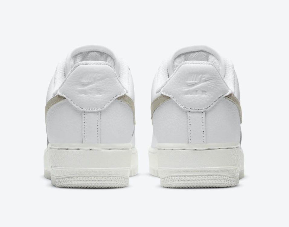 nike-wmns-air-force-1-low-summit-white-solar-flare-starfish-dc1162-100
