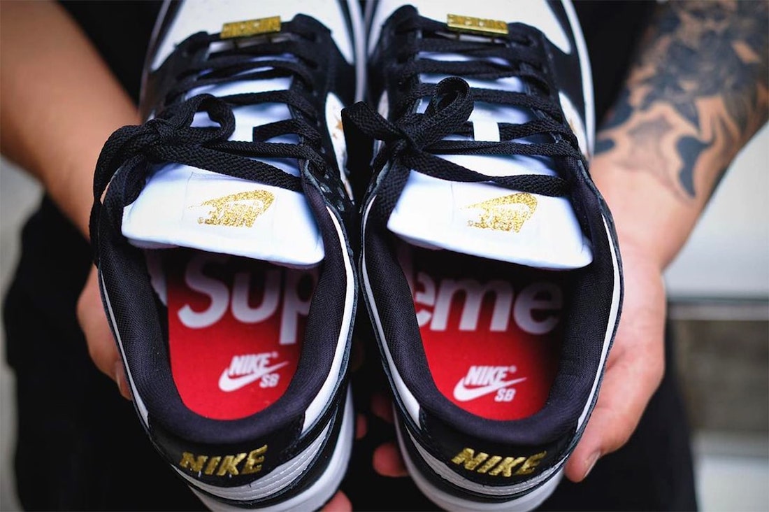 Supreme x Nike SB Dunk Low Black Stars - Where to Buy