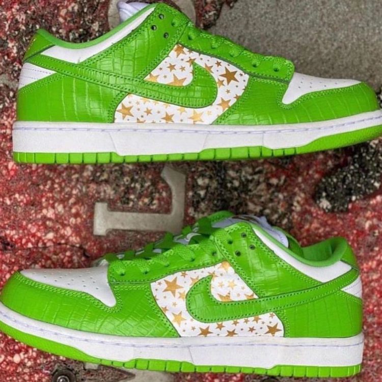 supreme-nike-sb-dunk-low-mean-green-DH3228-101