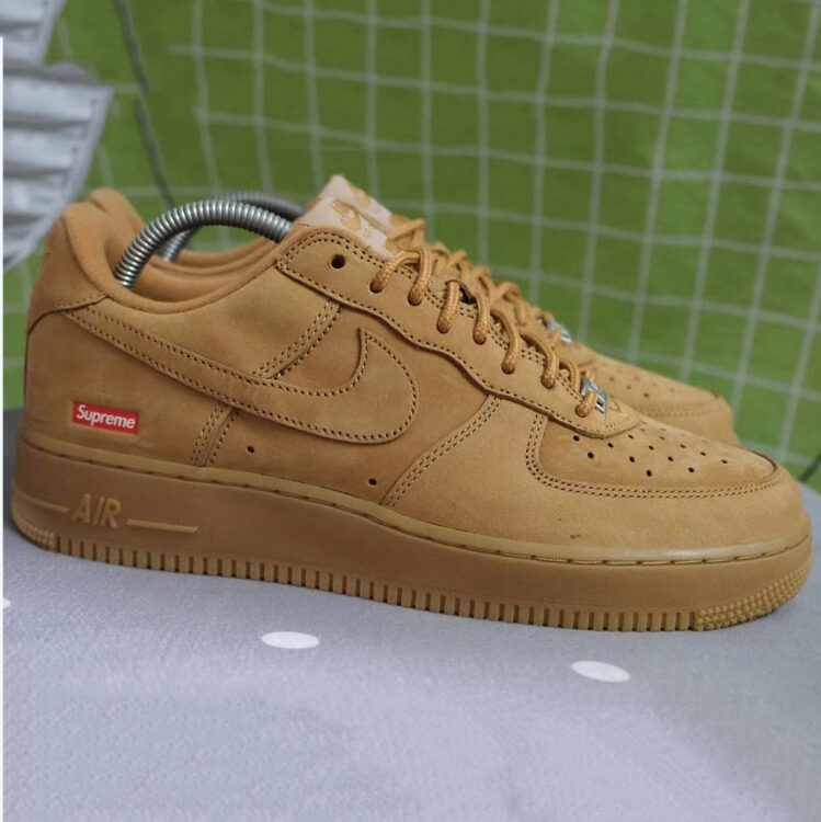 Supreme x Nike Air Force 1 Low “Flax”