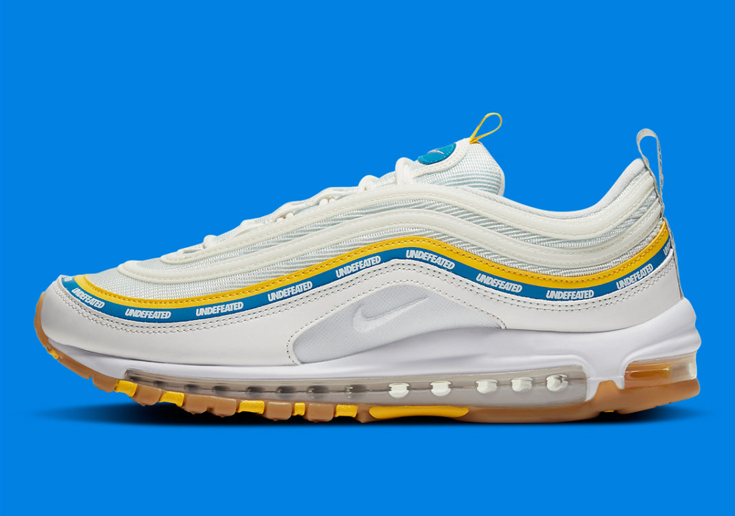 esponja interferencia Alrededores Where to Buy UNDEFEATED x Nike Air Max 97 "White" DC4830-100 | Nice Kicks