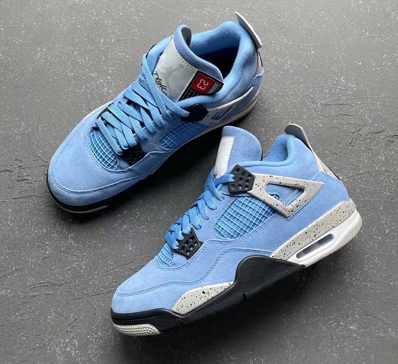 carolina blue jordan's 4