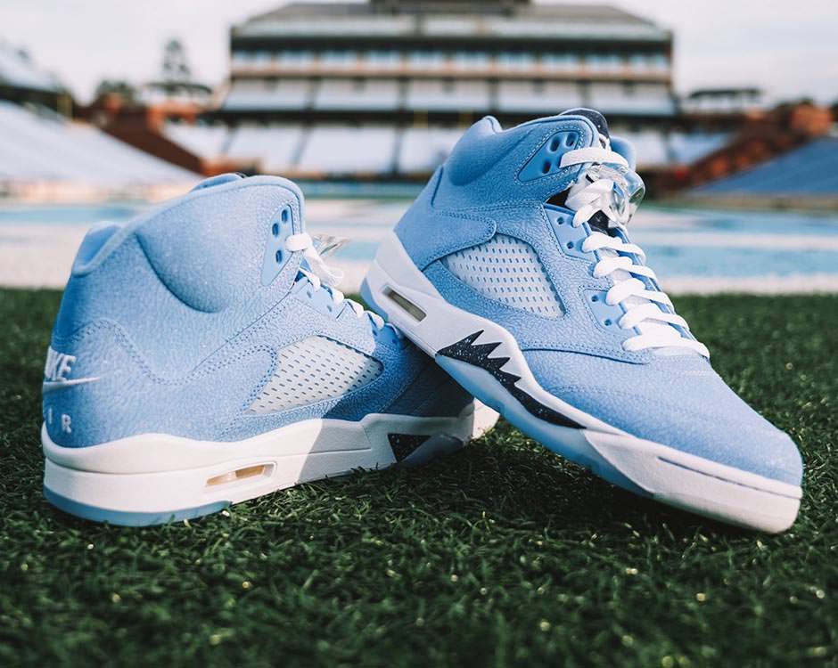 Air Jordan 5 Retro UNC