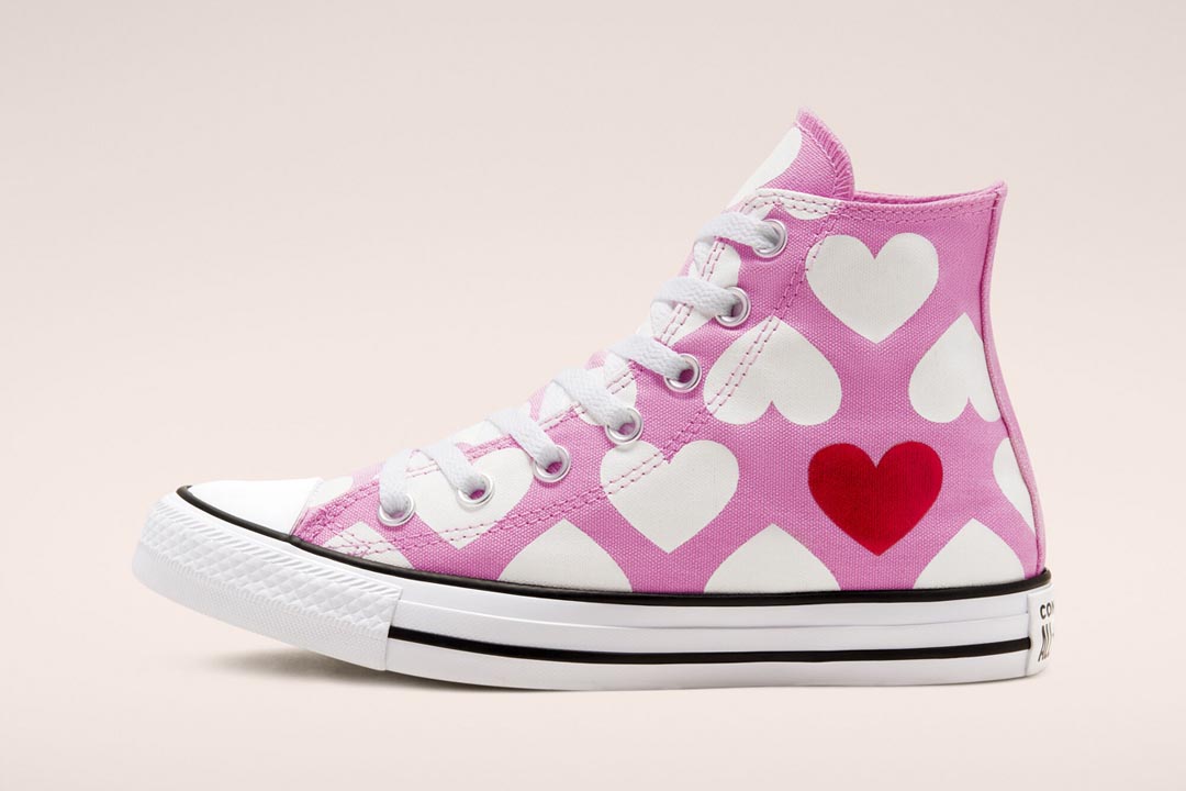 Converse Valentine's Day Pack