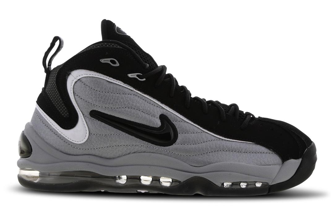 nike total max uptempo