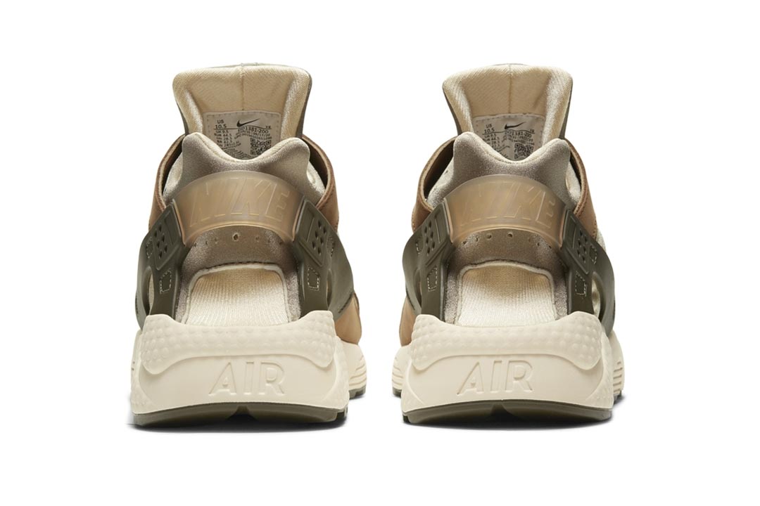 Stu?ssy x Nike Air Huarache DD1381-200