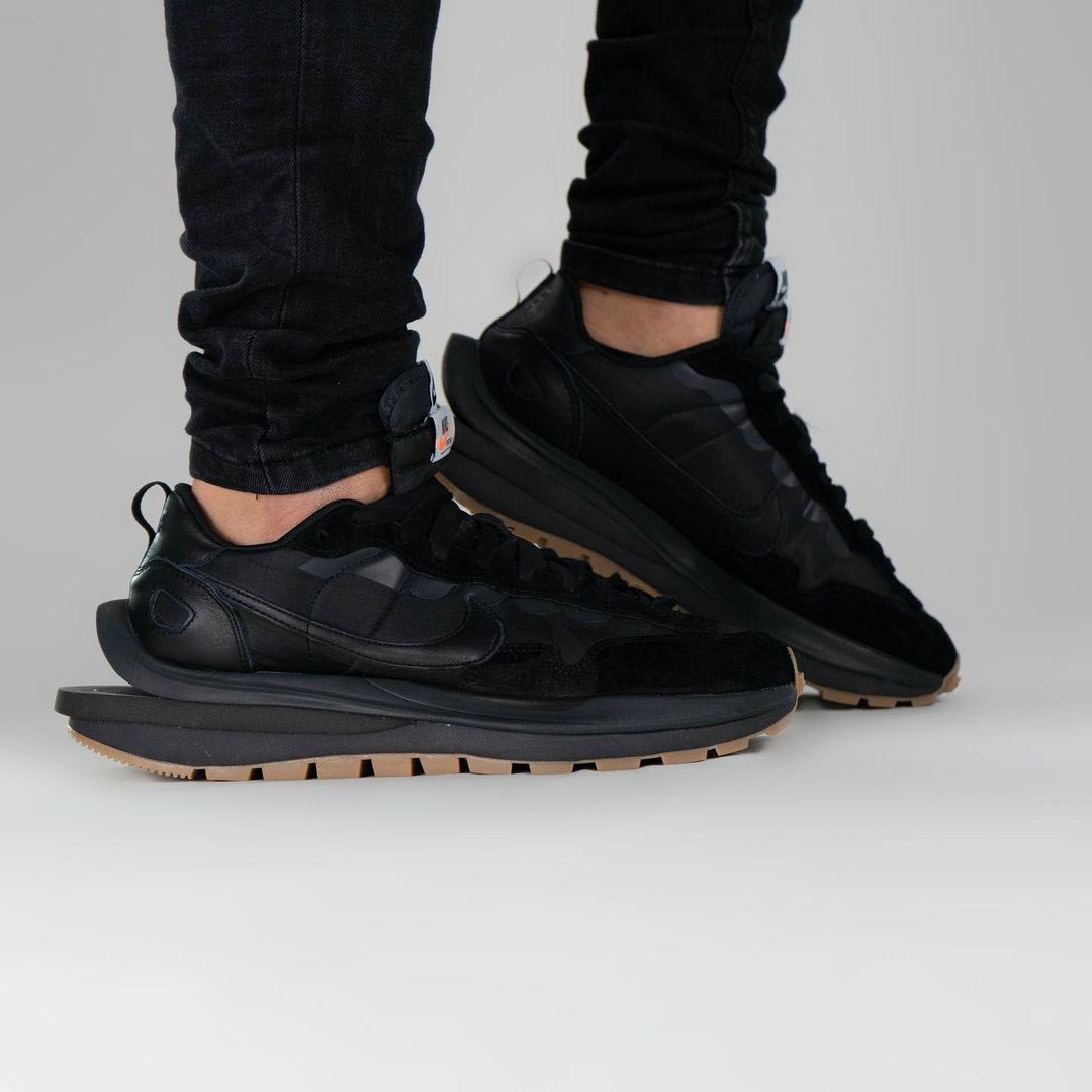 sacai vapormax waffle