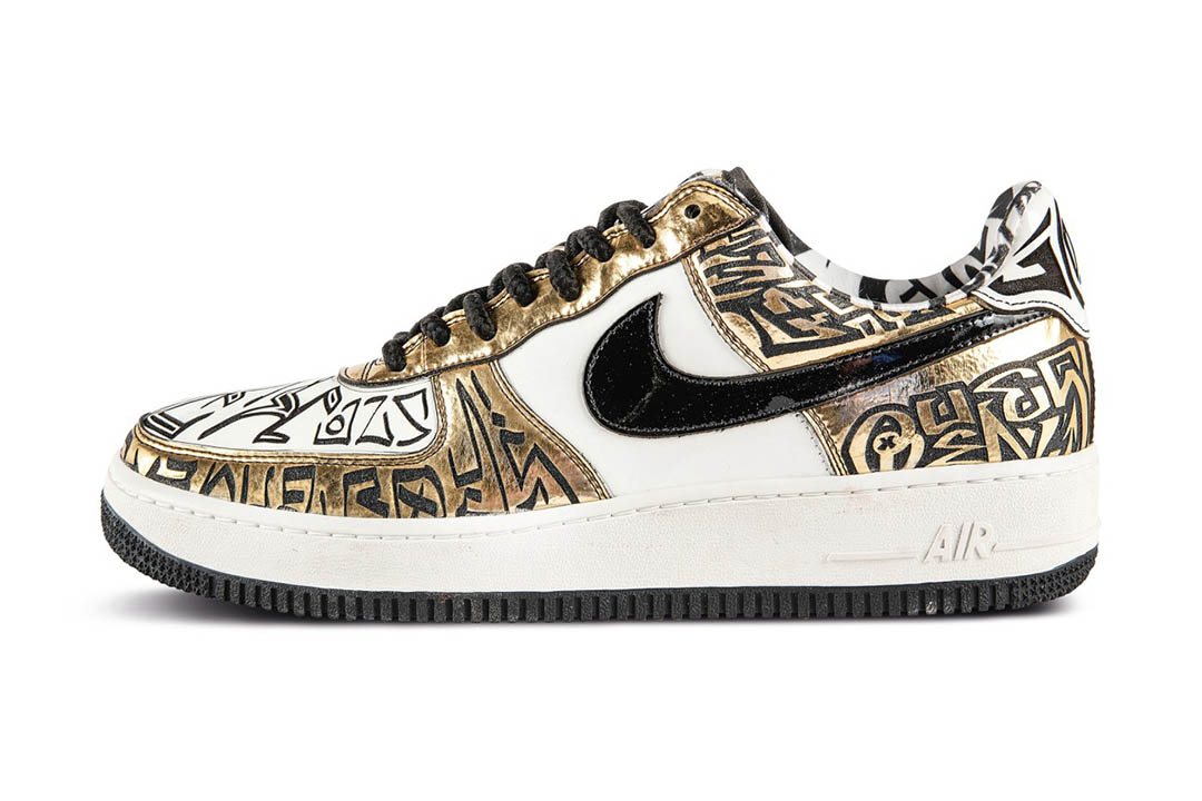 Nike Air Force 1 Entourage x Undefeated x Fukijama Gold