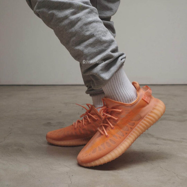 adidas Yeezy Boost 350 V2 Mono Clay