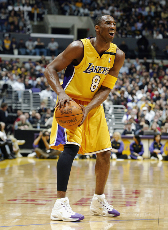 NBA Basketball Kids Los Angeles Lakers Plaid Pajama Boxer Shorts - Purple - Medium (5/6)