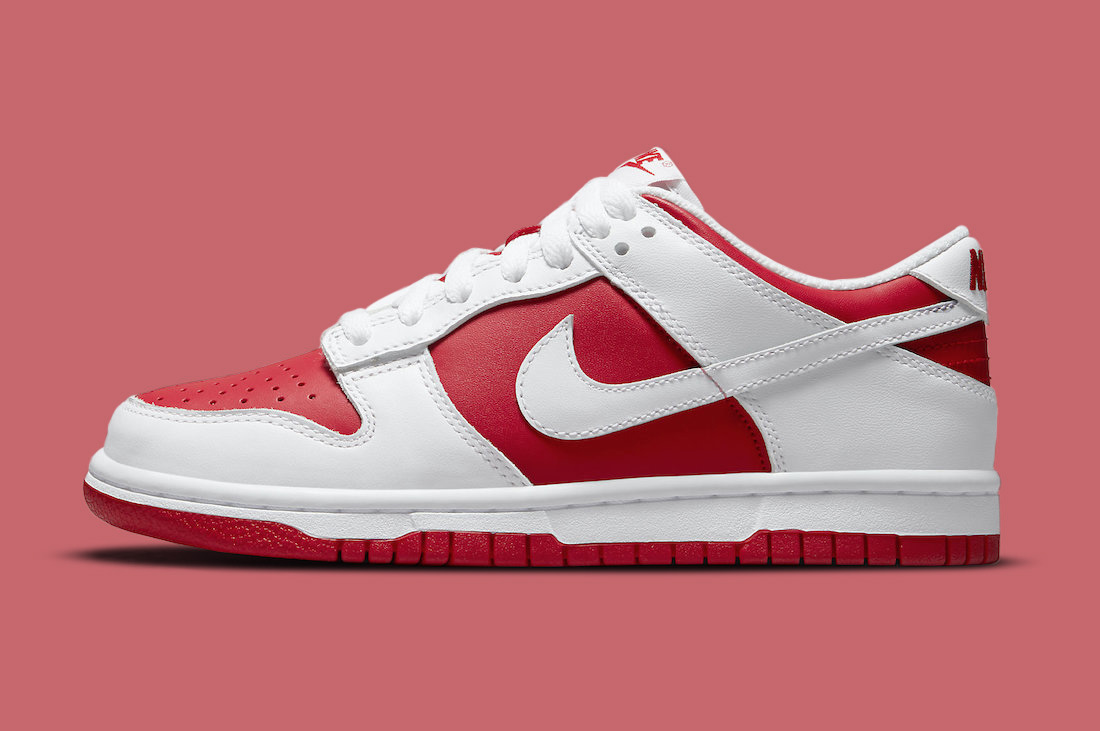 red nike sbs