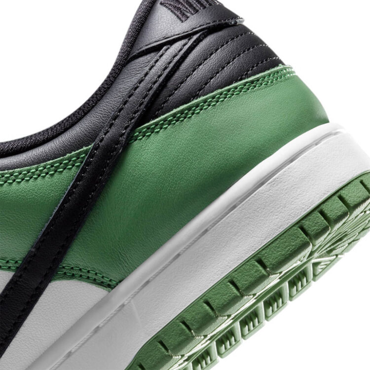 dunk classic green stockx