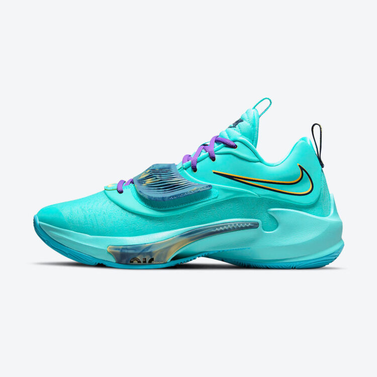 Zoom freak ones hotsell