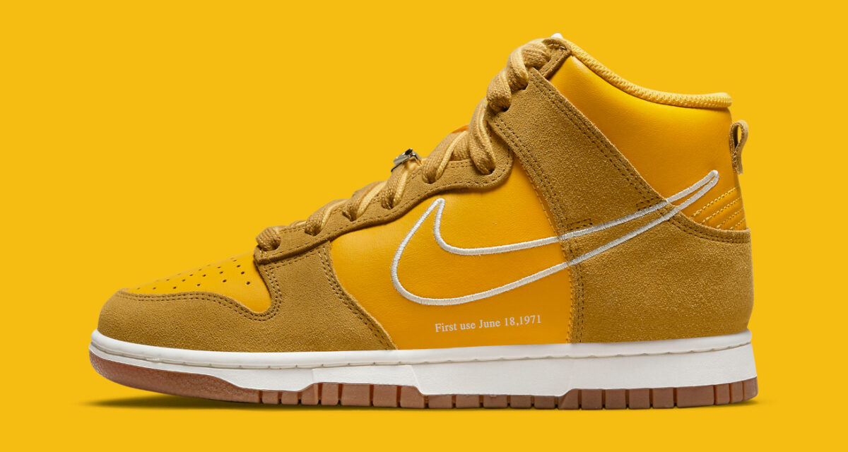nike gold high dunks