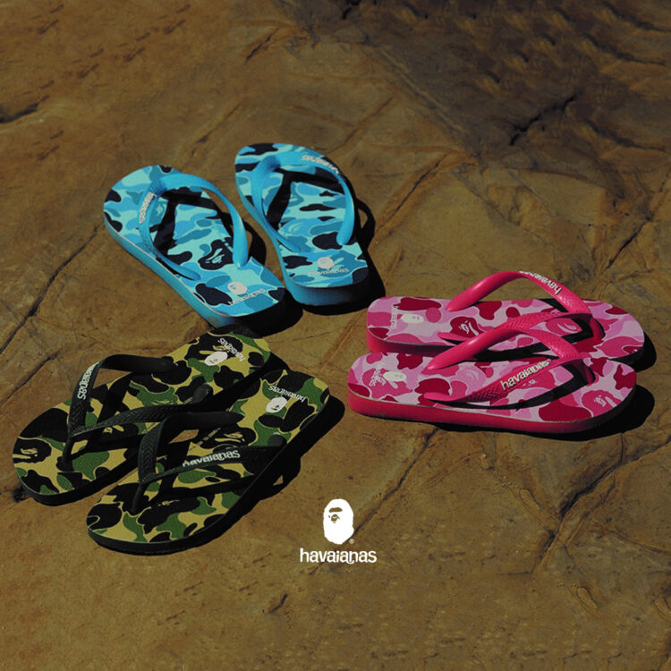 Bape flip on sale flops