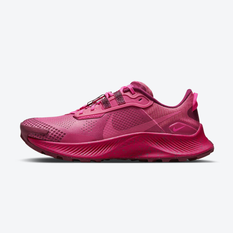 nike pegasus trail pink