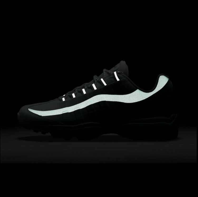 Nike Air Max 95 Ultra “White Reflective” DM9103-100