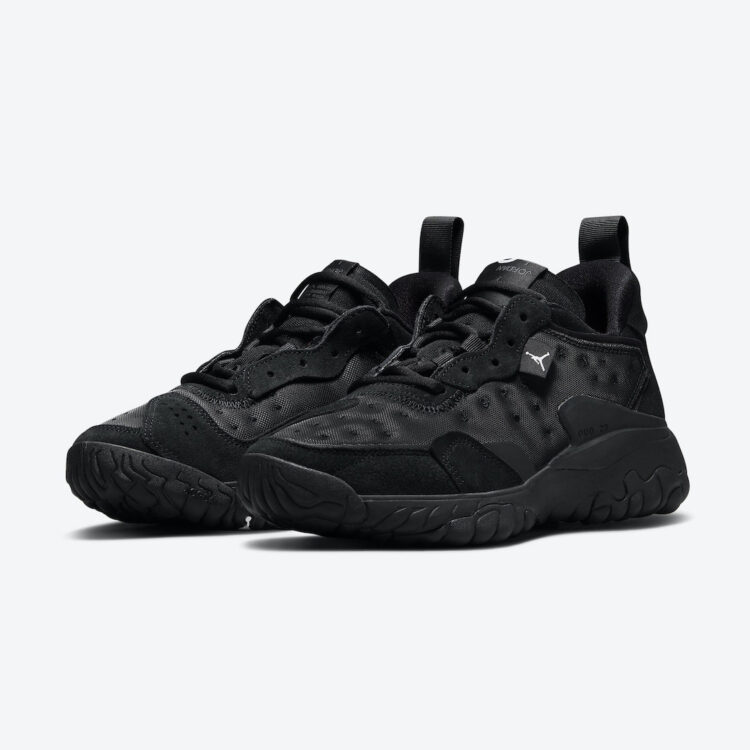 Jordan Delta 2 “Triple Black” CW0913-001