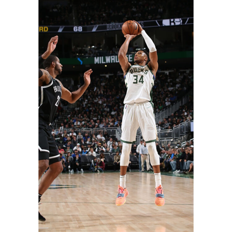 Giannis Nike Zoom Freak 3 750x750