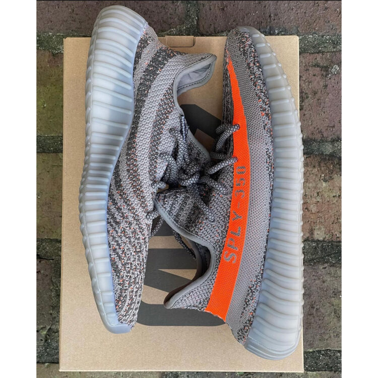 adidas Yeezy Boost 350 V2 