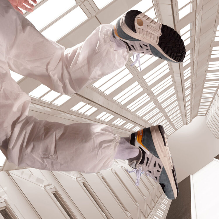 Karhu Legacy 96 “Trooper/Dawn Blue” F806024