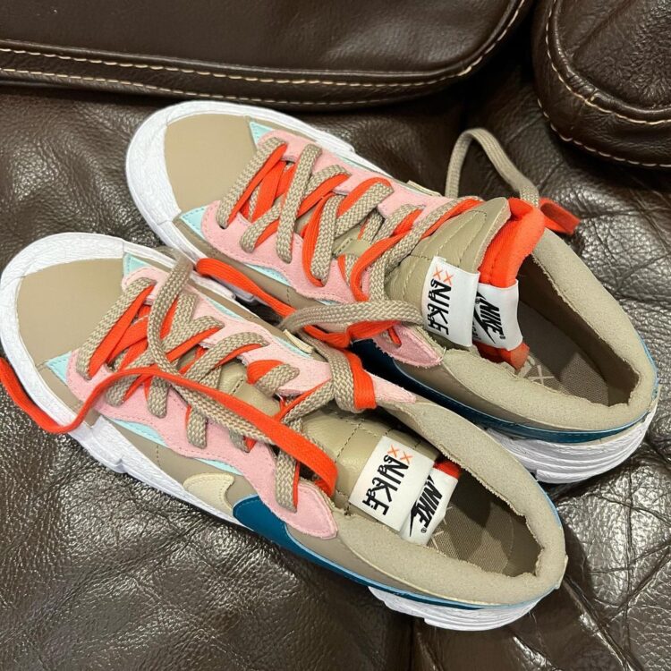 国内外の人気が集結 KAWS × sacai Nike Blazer Low
