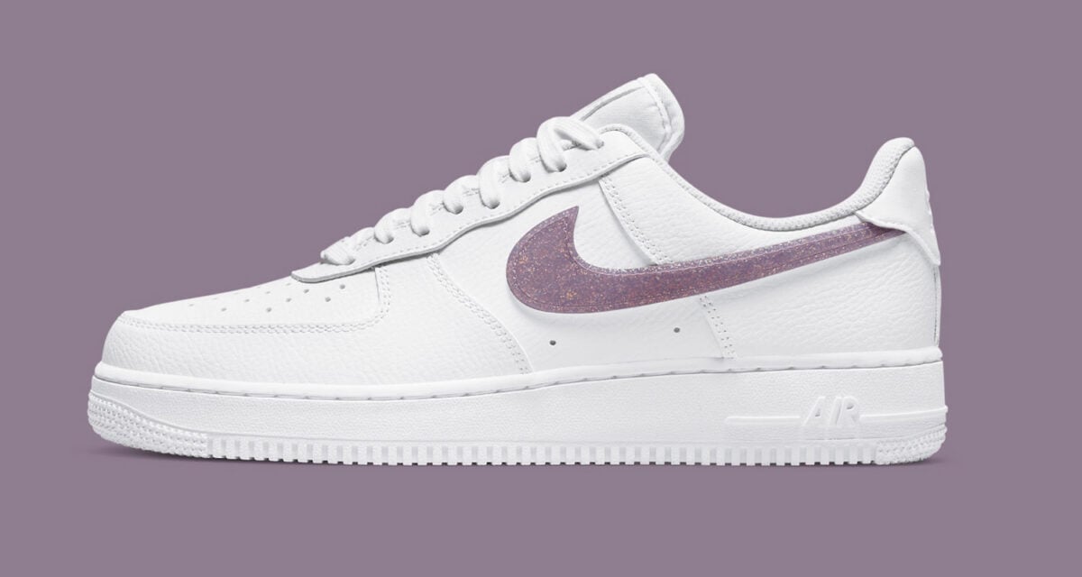Nike Air Force 1 Low “Glitter Swoosh” DH4407-102