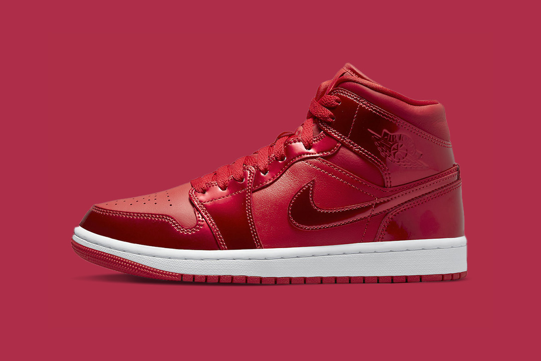 glossy red jordan 1