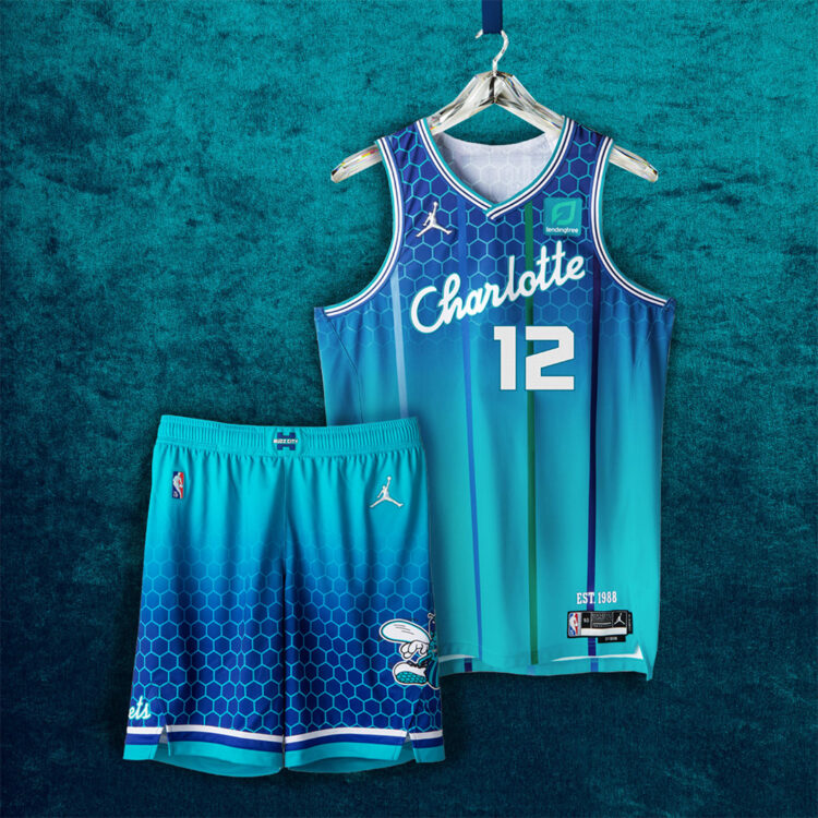 Philadelphia 76ers 2020-2021 Nike City Edition Swoosh shirt