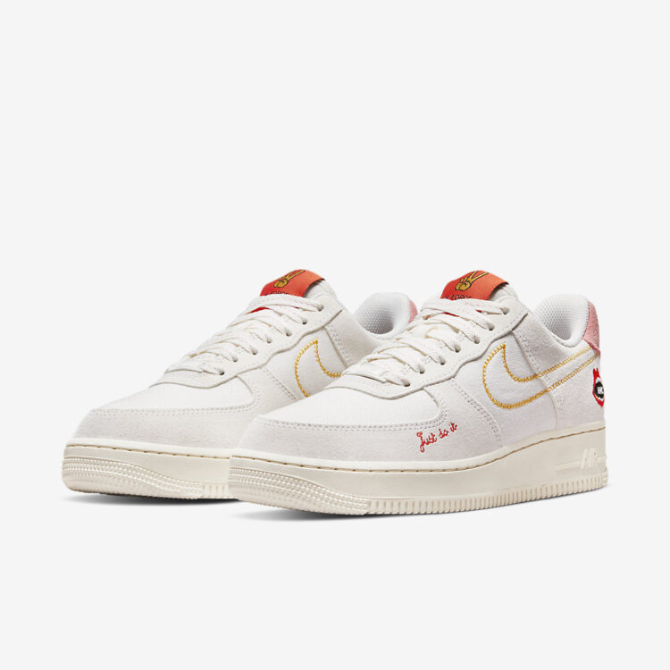 Nike Air Force 1 Low WMNS DQ7656-100