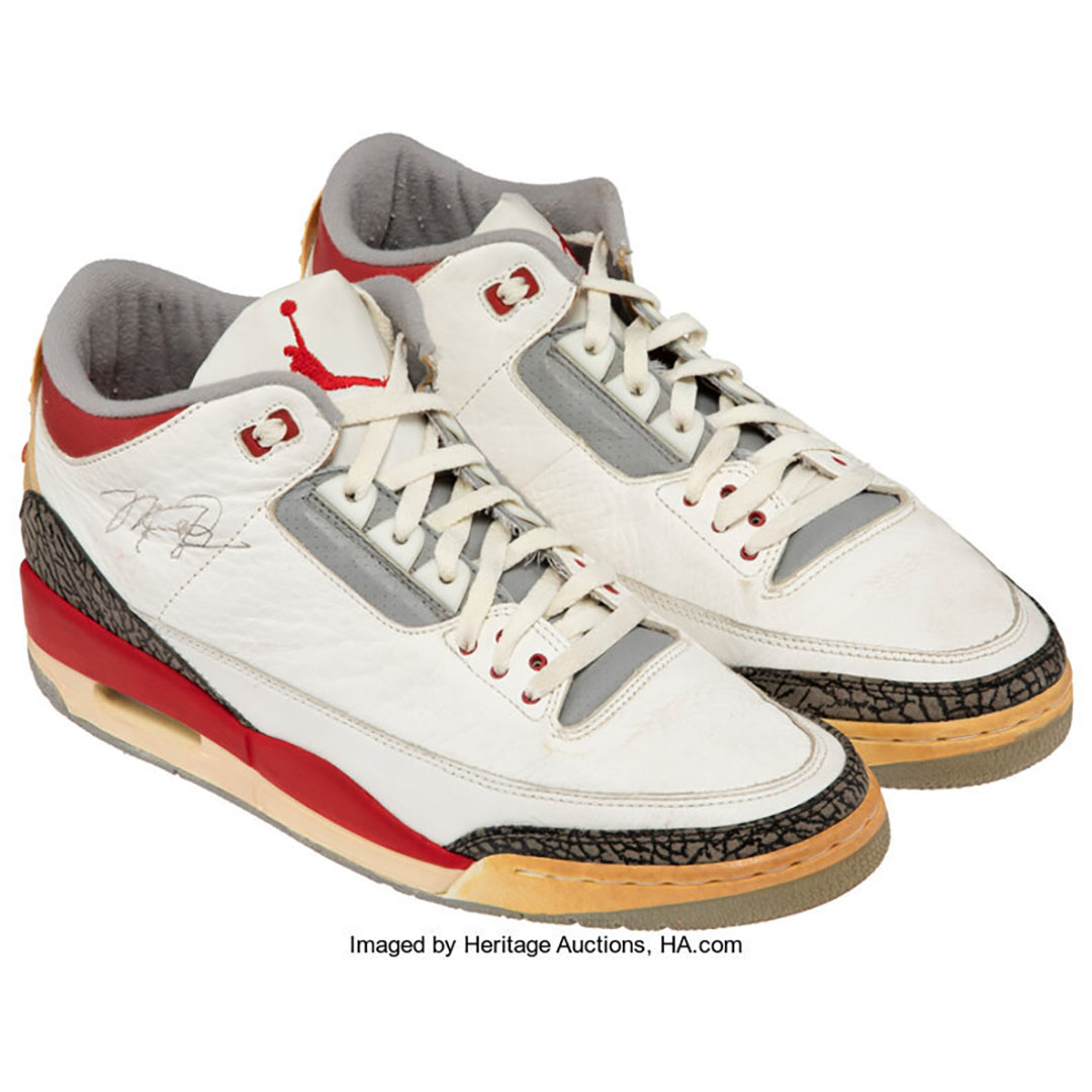 Air Jordan 3 OG "Fire Red"