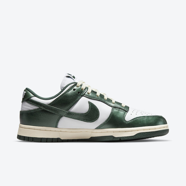 Nike Dunk Low Vintage Green DQ8580 100 03 750x750