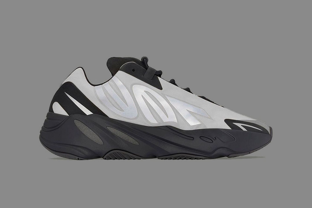 adidas Yeezy Boost 700 MNVN 