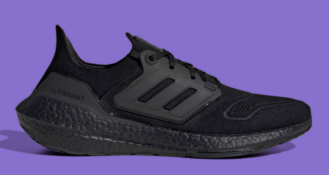 adidas boost ultra black