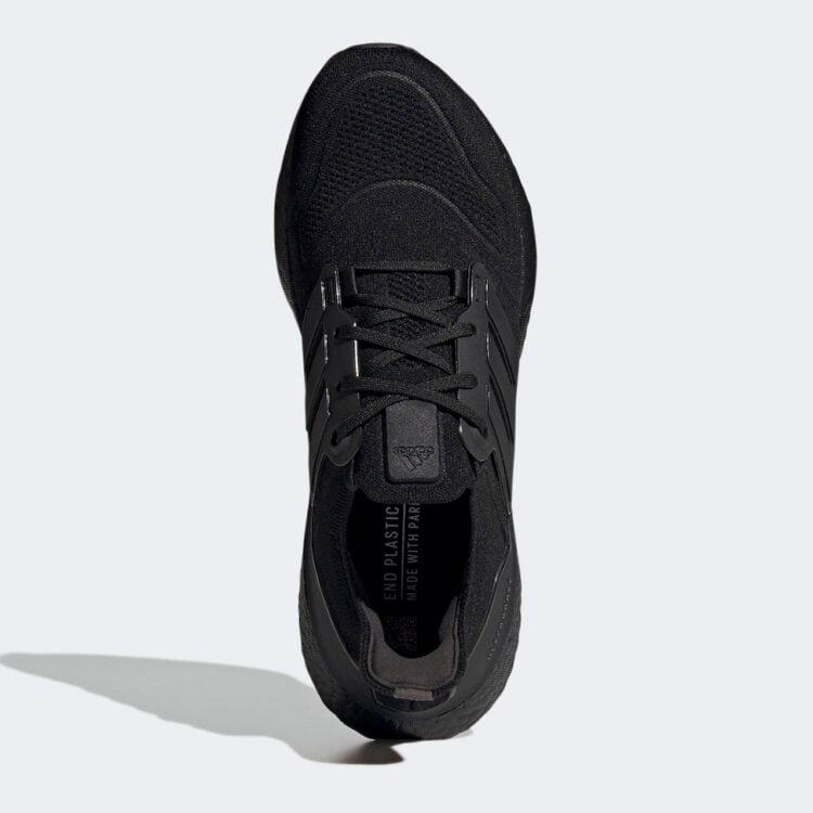 adidas Ultra Boost 2022 “Triple Black” GZ0127