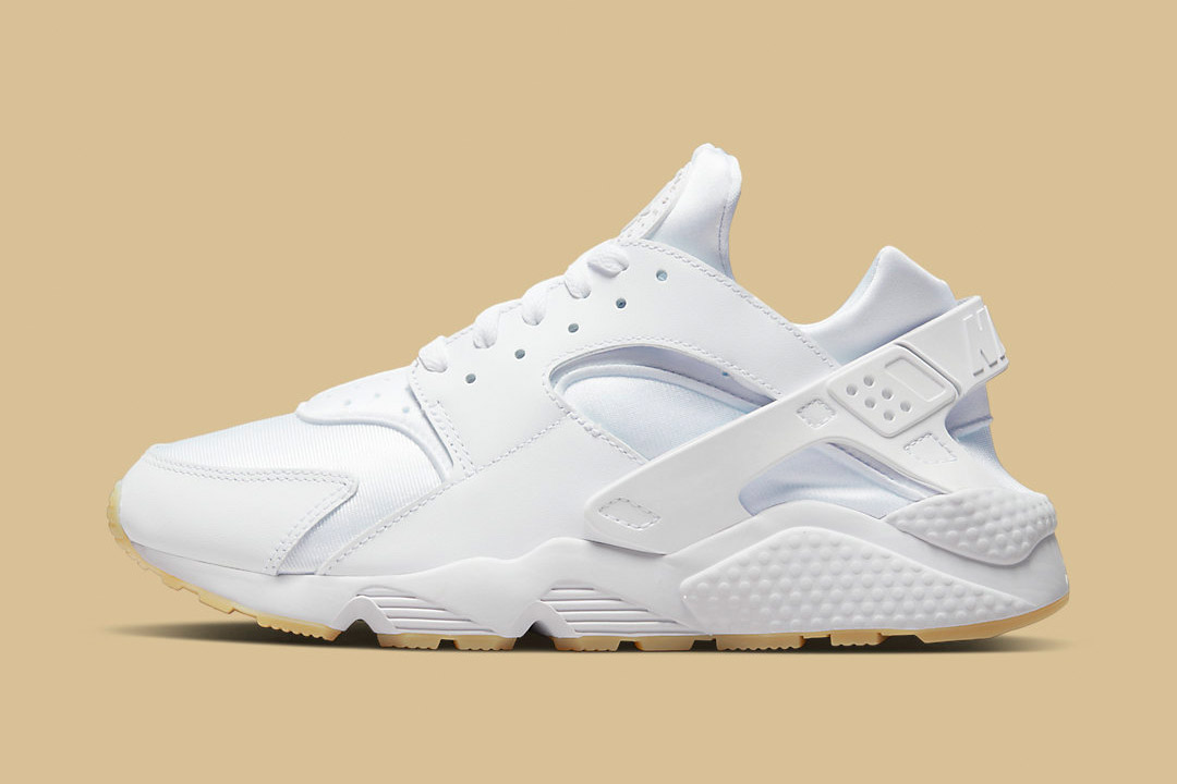 new huaraches all white