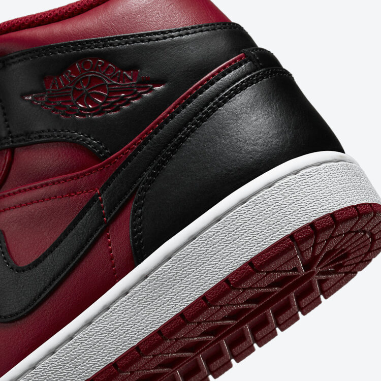 Jordan 1 reverse bred mid deals
