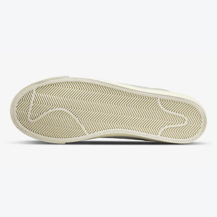 Nike Blazer Mid ’77 Premium Vintage “Medium Grey” Release | Nice Kicks