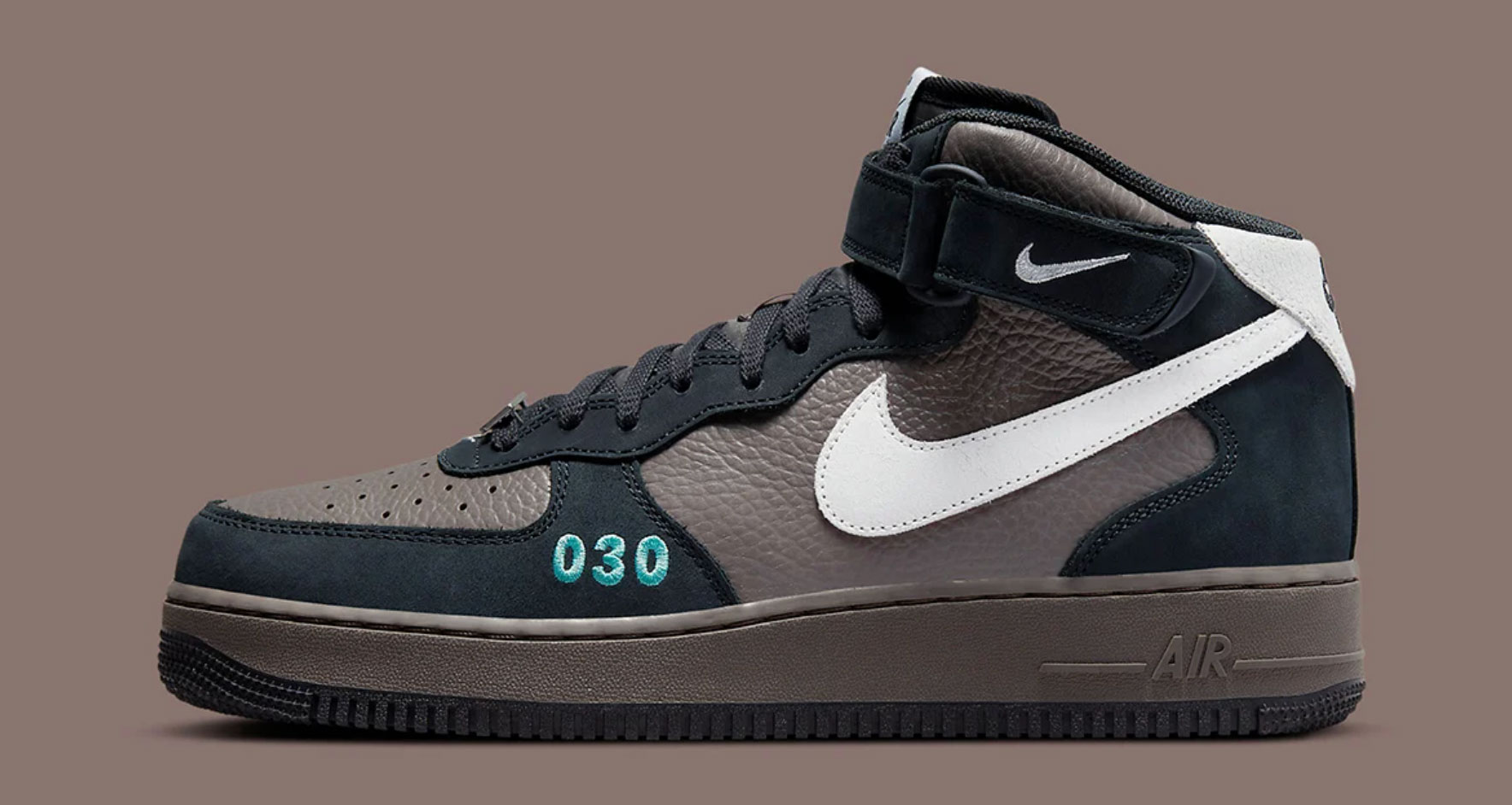 Nike Air Force 1 Mid Berlin DR0296-200 Release Info