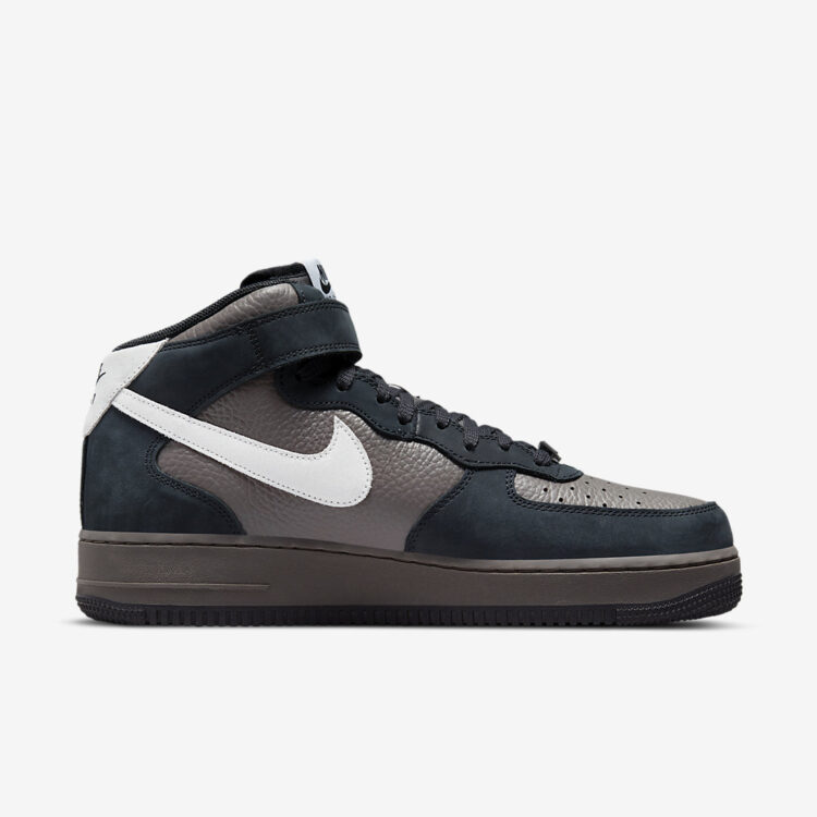 Nike Air Force 1 Mid “Berlin” DR0296-200