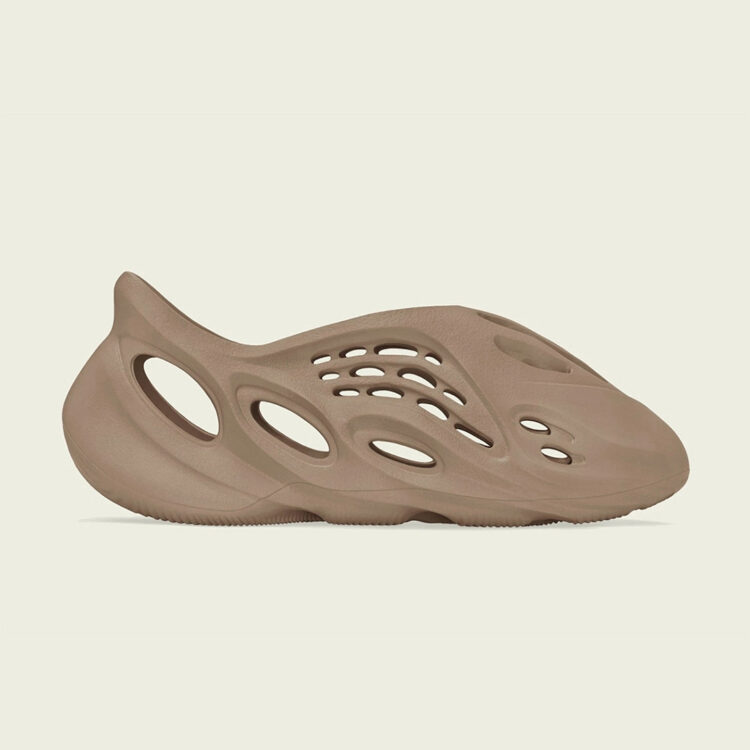 Yeezy runners price new arrivals
