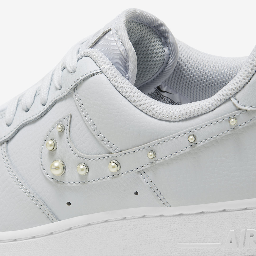 Nike Air Force 1 “Pearl Swoosh” DV3810-001