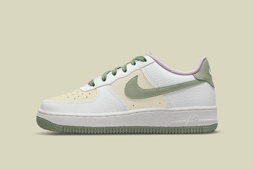 (GS) Nike Air Force 1 Low Remix 'Light Green' FB9035-001