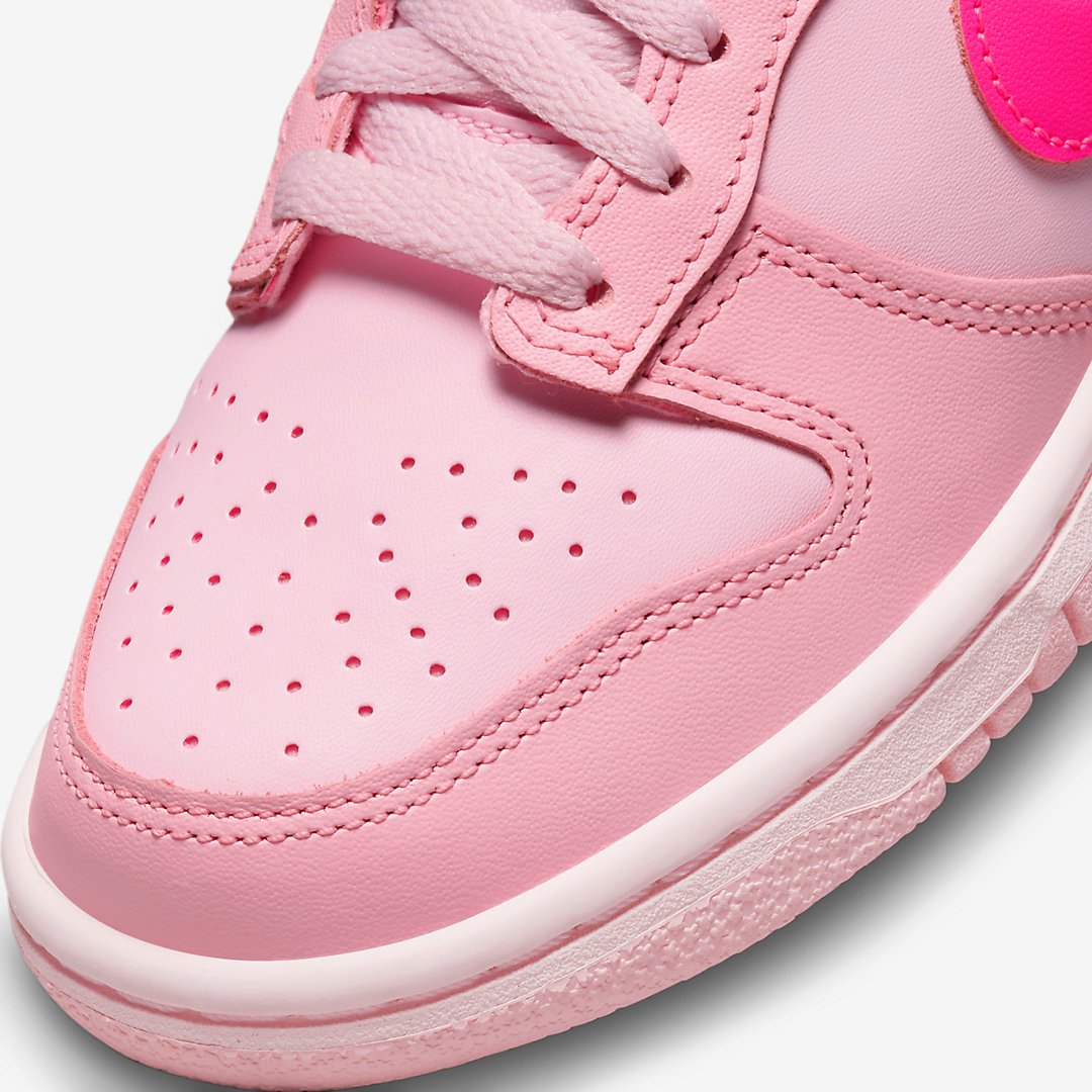 nike free dunk low triple pink gs dh9756 600 release date 107